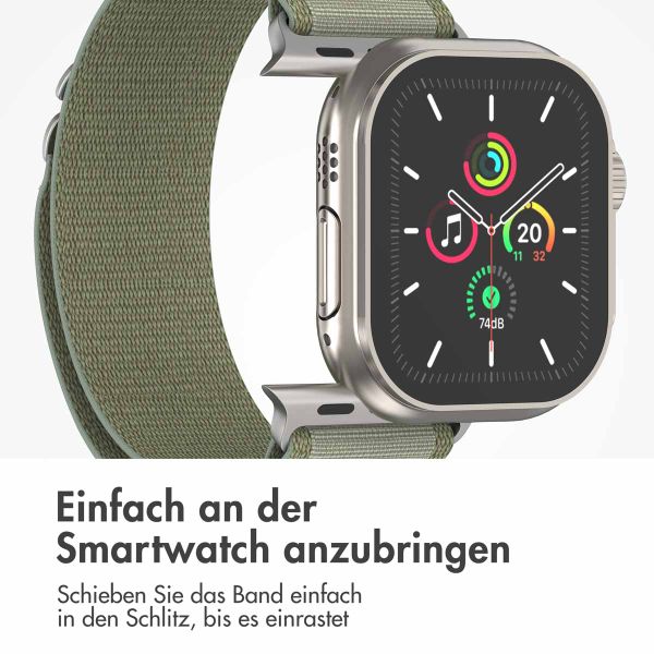 imoshion Nylon Alpine Armband für das  Apple Watch Series 1 t/m 11 / SE / Ultra (44/45/46/49 mm) - Olive Green