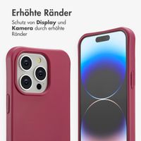 imoshion Color Backcover mit abnehmbarem Handykette und MagSafe Apple iPhone 14 Pro - Raspberry