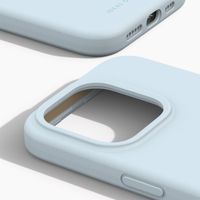 iDeal of Sweden Silikon Case für das iPhone 15 Pro - Light Blue