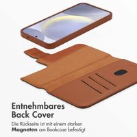 Accezz 2-in-1 Klapphülle aus Leder mit MagSafe für das Samsung Galaxy S25 Plus - Sienna Brown