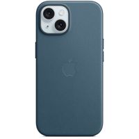 Apple FineWoven Back Cover MagSafe für das iPhone 15 - Pacific Blue