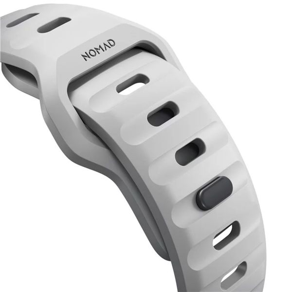 Nomad Sport Armband FKM für das  Apple Watch Series 1 t/m 9 / SE (38/40/41 mm) | Series 10 / 11 (42 mm) - Lunar Gray