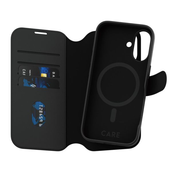 CARE by PanzerGlass Tango 2-in-1 Wallet Case MagSafe für das iPhone 16 - Schwarz