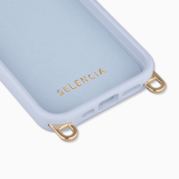 Selencia Rivièra MagSafe Backcover mit abnehmbaren Haken für das Apple iPhone 17e / 16e - Powder Blue + Bold Chain (130 cm) - Gold