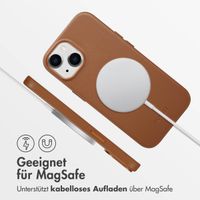 Accezz MagSafe Leather Backcover für das iPhone 15 - Sienna Brown