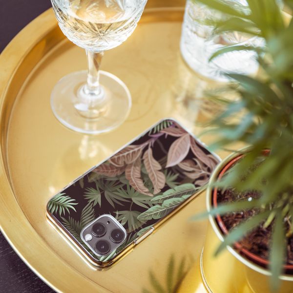 imoshion Design Hülle für das iPhone 12 (Pro) - Dark Jungle