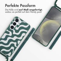 imoshion Silikonhülle design mit Band für das Samsung Galaxy S25 - Petrol Green Groovy