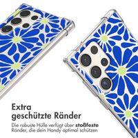 imoshion Design Hülle mit Band für das Samsung Galaxy S23 Ultra - Cobalt Blue Flowers Connect