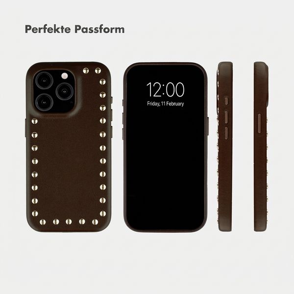 Selencia Studs Backcover mit MagSafe Apple iPhone 15 Pro - Cacao Crush