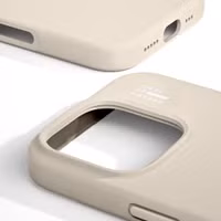 iDeal of Sweden Silikonhülle mit MagSafe Apple iPhone 16 Pro Max - Cloud Dancer