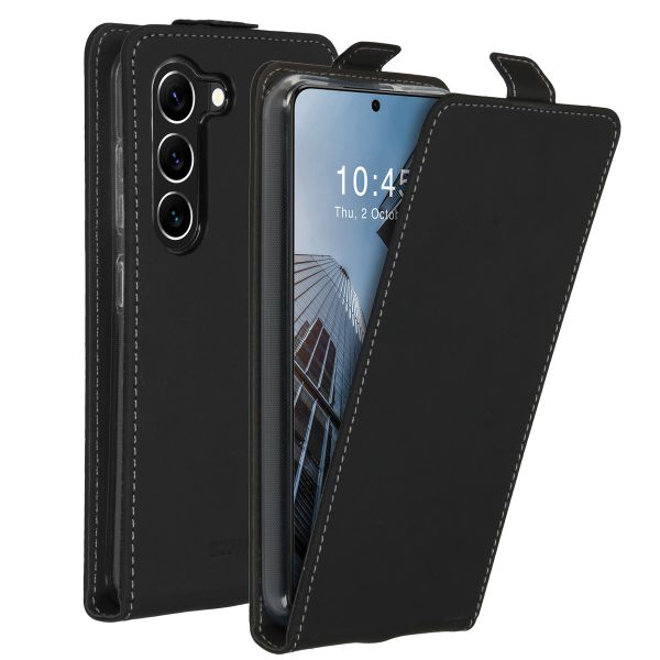 Accezz Flip Case Samsung Galaxy S23 - Schwarz