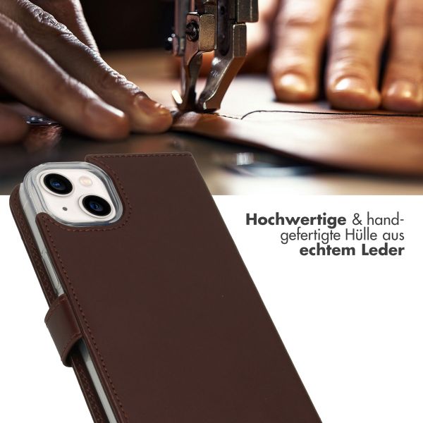 Selencia Echtleder Klapphülle Apple iPhone 14 Plus - Braun
