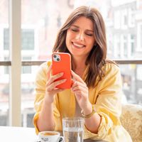 Accezz Liquid Silikoncase Apple iPhone SE (2022 / 2020) / 8 / 7 - Nectarine