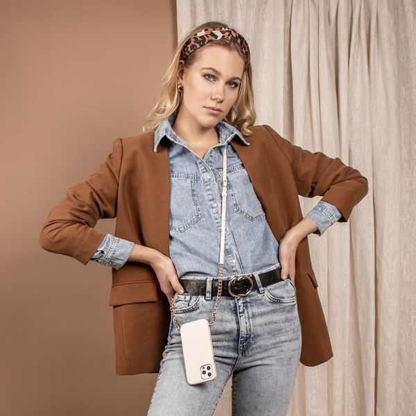 Selencia Hülle Schlangenleder mit Band Apple iPhone SE (2022 / 2020) / 8 / 7 / 6s