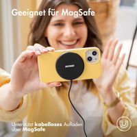 Accezz Liquid Silikoncase mit MagSafe für das Apple iPhone 14 Pro Max - Gelb