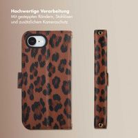 Selencia Sabi Klapphülle mit Leopardenmuster Apple iPhone 16e - Mocha Brown
