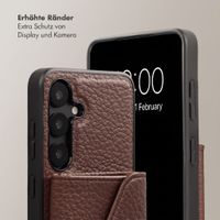 Selencia Sera HandyHülle mit Kordel und Umschlag-Kartenhalter Samsung Galaxy S25 / S24 - Chocolate Brown