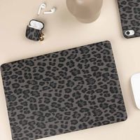 Selencia Sabi Laptop Cover Leopardenmuster Apple MacBook Air 13 Zoll (2022 / 2024 M3 chip / 2025 M4 chip) - Midnight Black