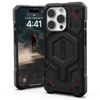 UAG Monarch Backcover für das iPhone 16 Pro - Kevlar Black