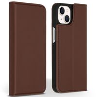 Accezz Premium Leather Slim Klapphülle für das iPhone 13 - Braun