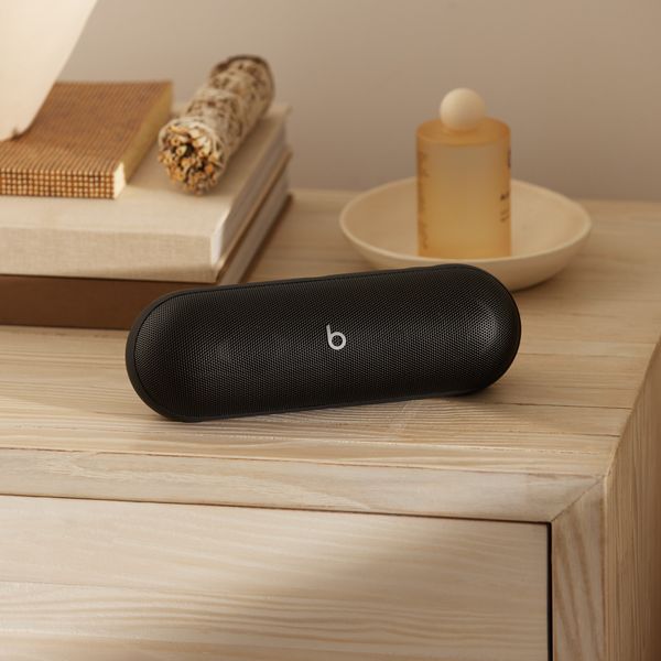 Beats Pill Wireless Bluetooth Speaker - Matte Black