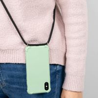 imoshion Color Backcover mit Band Apple iPhone 12 (Pro) - Grün