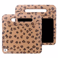 imoshion Kinder­sicheres Design Backcover mit Griff Apple iPad 9 (2021) 10.2 Zoll / iPad 8 (2020) 10.2 Zoll / iPad 7 (2019) 10.2 Zoll - Panthermuster