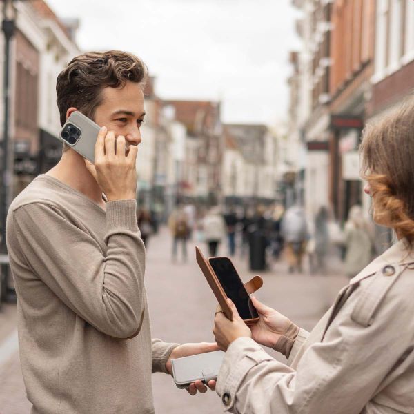 Selencia Olyn Abnehmbare Bookcase mit MagSafe Apple iPhone 16 - Grau