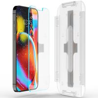 Spigen GLAStR Fit Displayschutzfolie  + Applicator 2-pack für das Apple iPhone 13 Pro Max