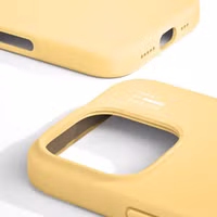 iDeal of Sweden Silikon Case Apple iPhone 16 Pro - Soft Lemon