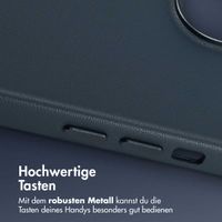 Accezz MagSafe Leather Backcover für das iPhone 15 - Nightfall Blue