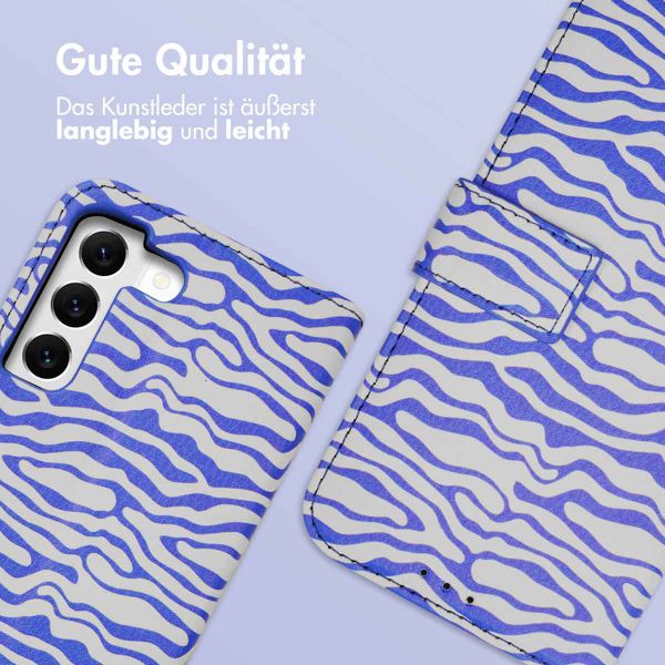 imoshion Design Klapphülle Samsung Galaxy S22 - White Blue Stripes