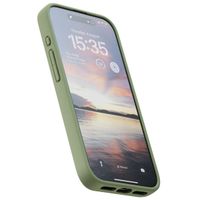 Njorð Collections Wildleder Comfort+ Case MagSafe für das iPhone 15 Pro - Olive