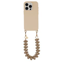 Selencia Rivièra MagSafe Backcover mit abnehmbaren Haken für das Apple iPhone 15 Pro - Milky Latte + Lova Handykette - Mocha Brown