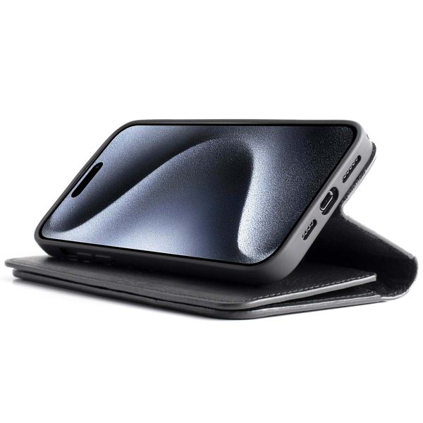 Wachikopa Multi Wallet Bookcase für das Apple iPhone 15 Pro - Black