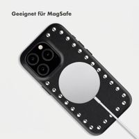 Selencia Studs Backcover mit MagSafe Apple iPhone 15 Pro - Velvet Black