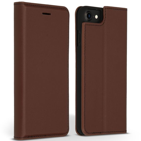 Accezz Premium Leather Slim Klapphülle Apple iPhone SE (2022 / 2020) / 8 / 7 / 6(s) - Braun