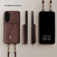 Selencia Sera HandyHülle mit Kordel und Umschlag-Kartenhalter Samsung Galaxy A36 - Chocolate Brown