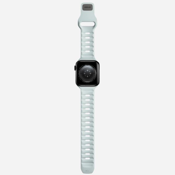 Nomad Sport Band FKM für die Apple Watch Series 1 bis 9 / SE (38/40/41 mm) | Series 10 (42 mm) - Icy Blue Glow