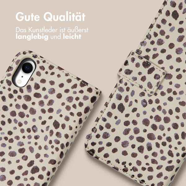 imoshion ﻿Design Klapphülle für das iPhone Xr - Black And White Dots