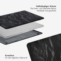 Selencia Cover mit Samtoberfläche Apple MacBook Pro 16 Zoll (2021 / 2023 M3 chip / 2024 M4 chip) - Schwarz