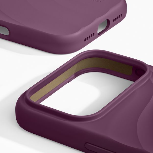 iDeal of Sweden Soft Swirl Silicone MagSafe Hülle Apple iPhone 17 Pro - Velvet Plum