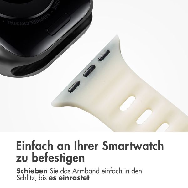 imoshion Active Sport Silikonarmband für die Apple Watch Series 1-10 / SE / Ultra (2) (44/45/46/49 mm) - Leuchtet im Dunkeln