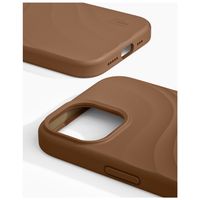 iDeal of Sweden Soft Swirl Silicone MagSafe Hülle Apple iPhone 17e / 16e / 15 / 14 / 13 - Salted Caramel