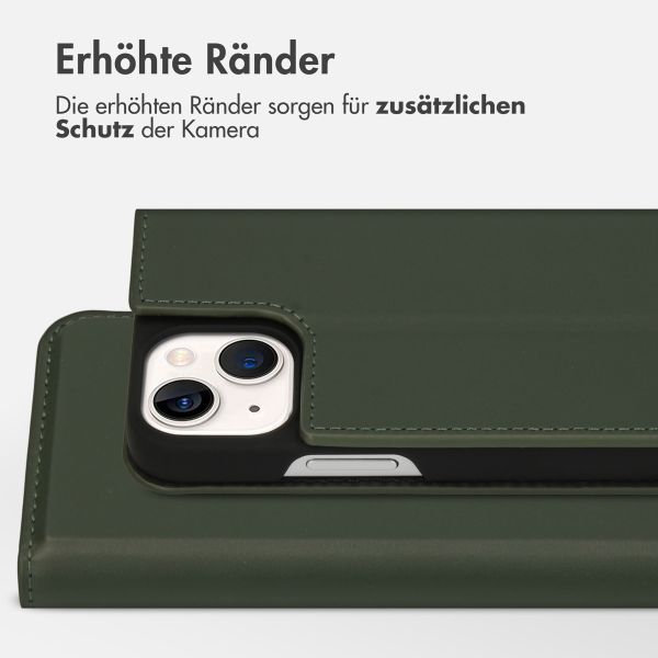 Accezz Premium Leather Slim Klapphülle für das iPhone 13 Mini - Grün