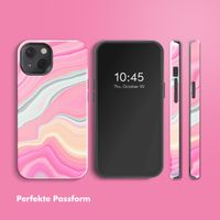 Selencia Vivid Tough Back Cover mit MagSafe für das iPhone 13 - Pastel Lipstick Marble