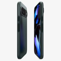 Spigen Thin Fit™ Hardcase für das Google Pixel 9 / 9 Pro - Abyss Green