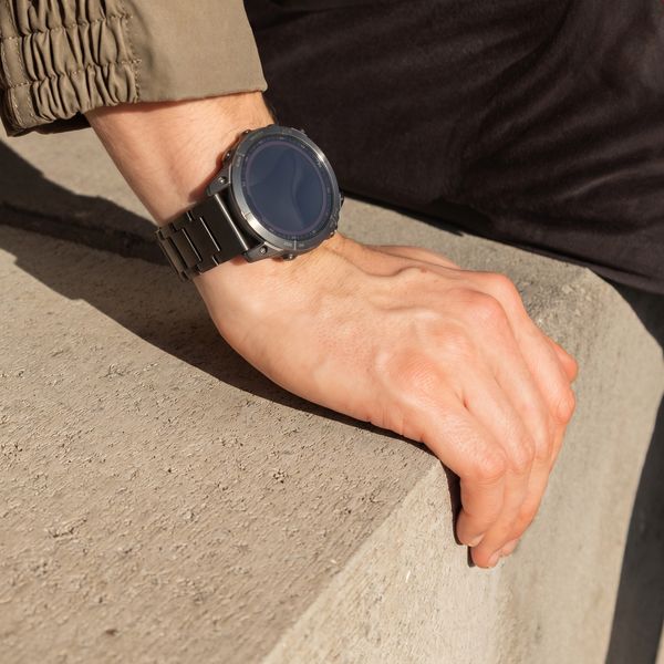 Accezz Mattes Titanstahlarmband -   Garmin 22 mm Anschluss - Schwarz