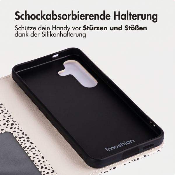 imoshion Design Klapphülle Samsung Galaxy S24 - Desert Dots