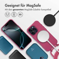 imoshion Color Backcover mit abtrennbarem Band MagSafe für das iPhone 16 Pro - Raspberry